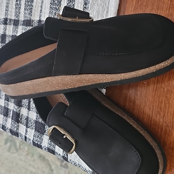 White Moubtain Women's Bueno Slip On Clogs - Picture 7 of 9